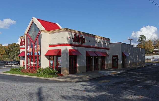 Plus de détails pour 8490 Tara Blvd, Jonesboro, GA - Commerce de détail à louer