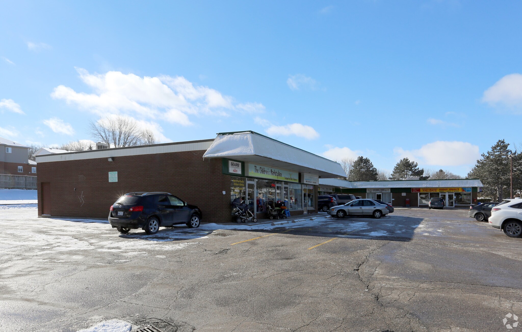 255 Toll Gate Blvd, Waterloo, ON for sale Primary Photo- Image 1 of 1
