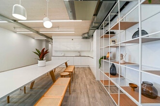 3-5 Martel Pl, London for lease Interior Photo- Image 2 of 7