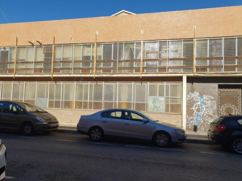 Industriel dans Elche, Alicante à louer - Photo du bâtiment - Image 3 de 8