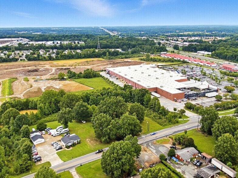 3619 Wesley Chapel Stouts Rd, Monroe, NC for sale - Building Photo - Image 2 of 14