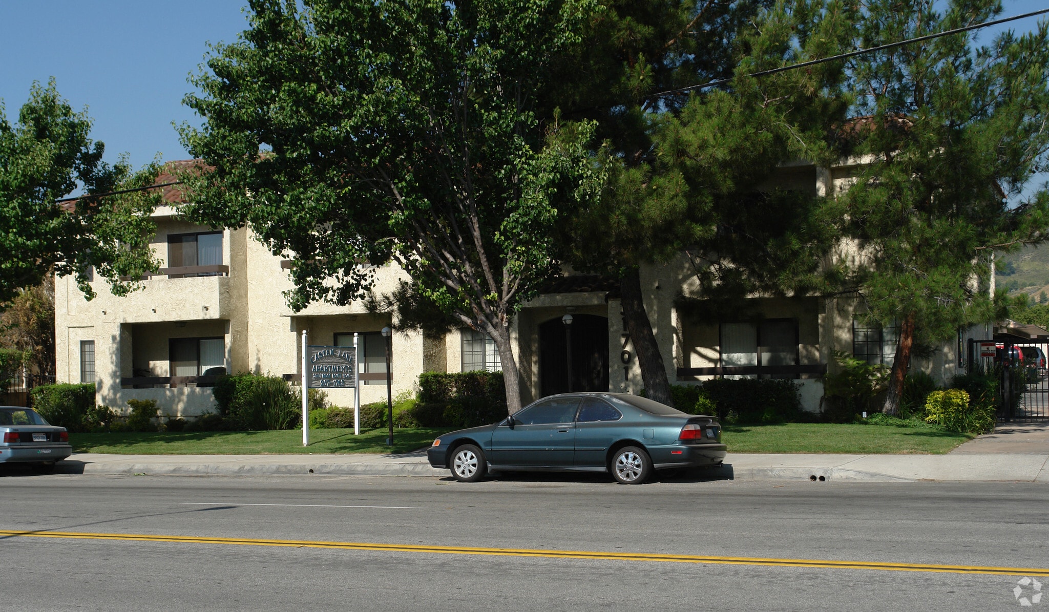 Santa Clarita Valley Portfolio portfolio of 3 properties for sale on LoopNet.ca Building Photo- Image 1 of 25