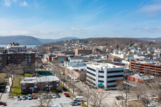 1200 Brown St, Peekskill, NY - Aérien  Vue de la carte