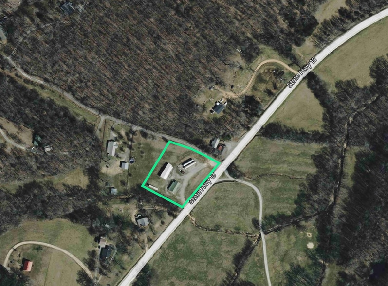 10525 Highway 13, Cumberland City, TN for sale - Building Photo - Image 2 of 2