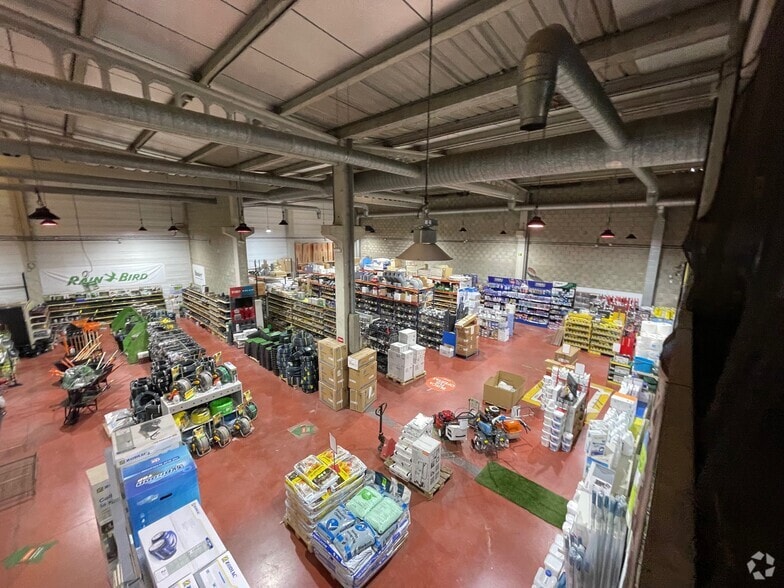 Calle Eduardo Torroja, 6, Móstoles, Madrid for lease - Building Photo - Image 2 of 2