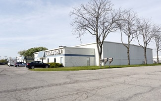 Plus de détails pour 562 S Reynolds Rd, Toledo, OH - Industriel à louer