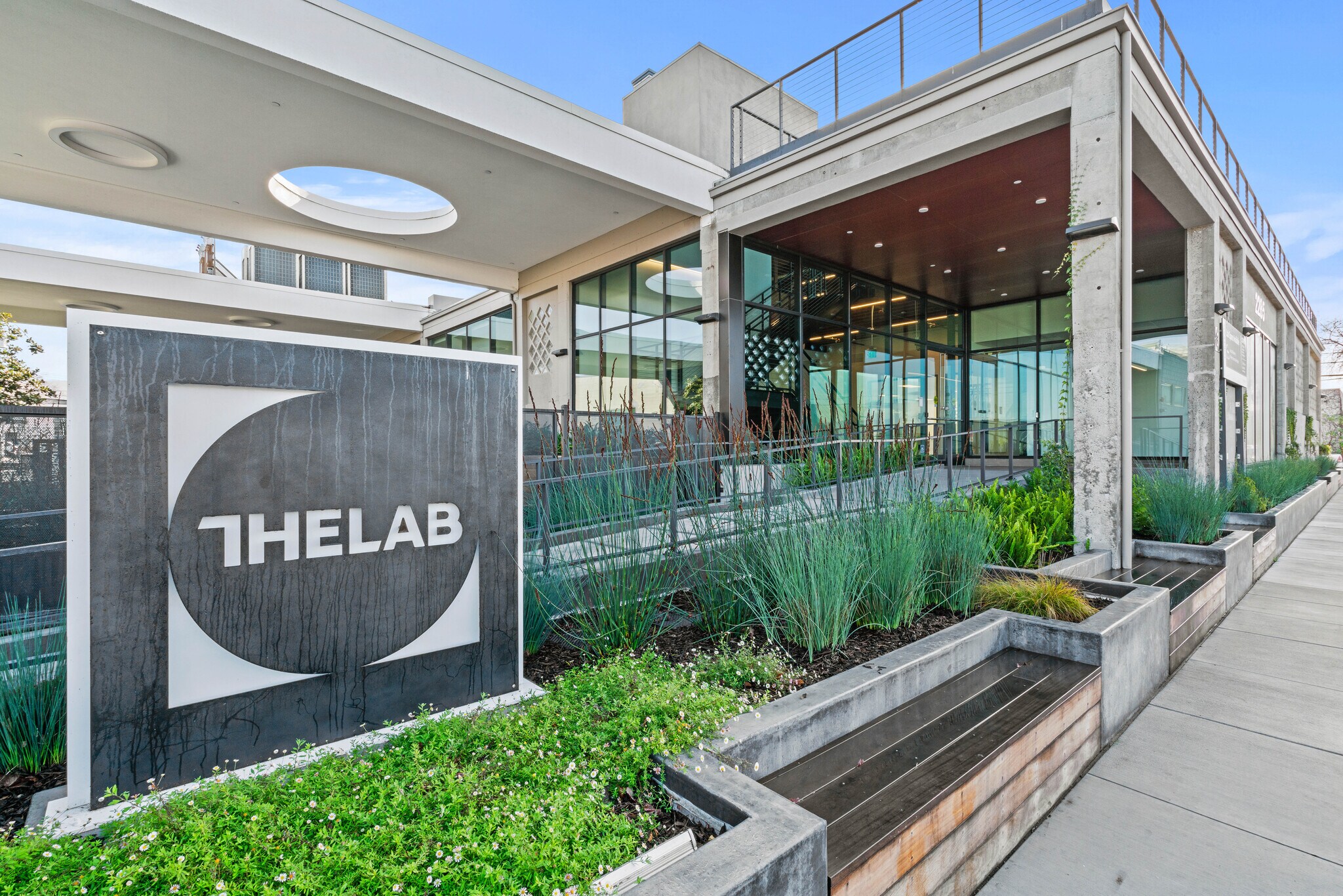 2246 4th St, Berkeley, CA à louer Photo du bâtiment- Image 1 de 15