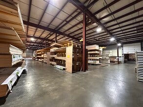 550 S 5th St, Reading, PA for lease Interior Photo- Image 2 of 11