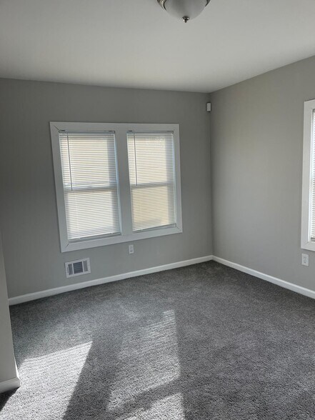 8443 Chalfonte St, Detroit, MI à vendre - Photo du bâtiment - Image 3 de 20