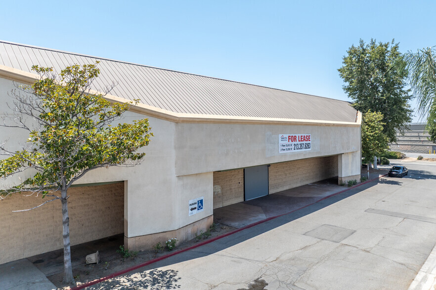 3838-3870 Tyler St, Riverside, CA for lease - Building Photo - Image 2 of 11