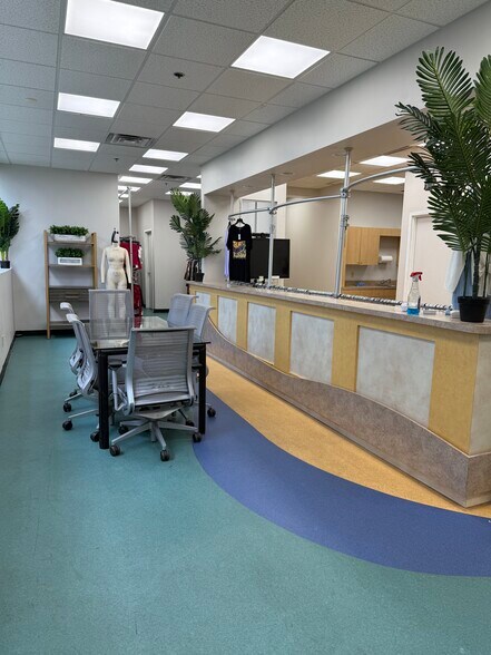 745 Joyce Kilmer Ave, New Brunswick, NJ à louer - Photo intérieure - Image 3 de 6