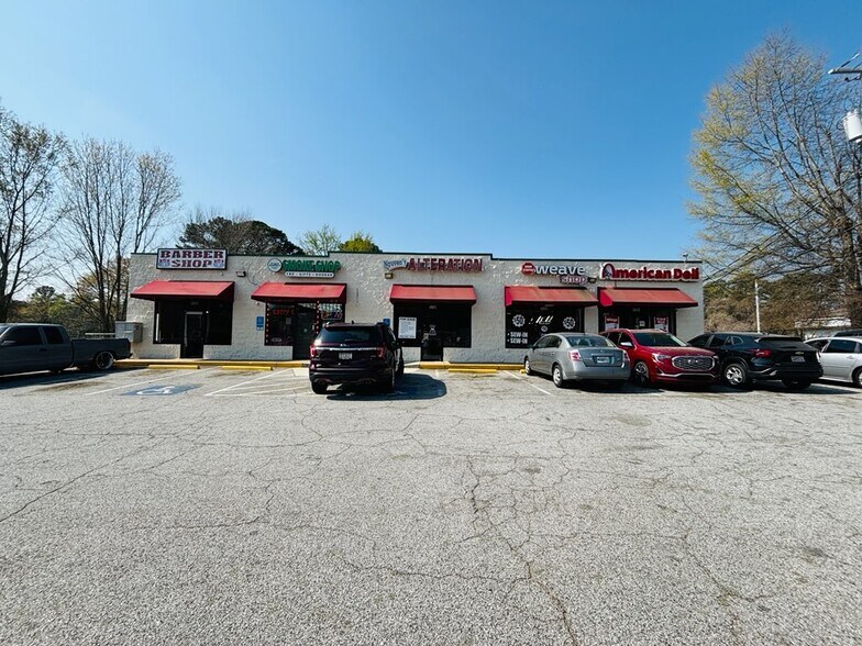 4869 Covington Hwy, Decatur, GA à vendre - Photo du bâtiment - Image 2 de 5