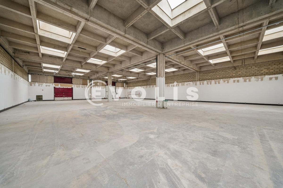 Flex in Rungis for lease Interior Photo- Image 1 of 5