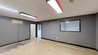 5850 Cunningham Rd, Houston, TX à louer Numérisation 3D de Matterport- Image 1 de 6