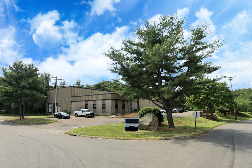 167 Commerce St, East Haven, CT for lease - Building Photo - Image 1 of 14