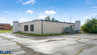 900 Pine Ave, Warren OH - Services immobiliers commerciaux