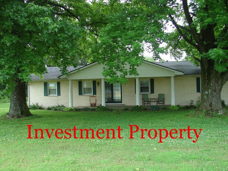 715 W Broadway St, Sparta, IL à vendre - Photo du bâtiment - Image 1 de 11