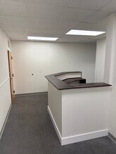 23127 Three Notch Rd, California, MD à louer Photo intérieure- Image 1 de 11