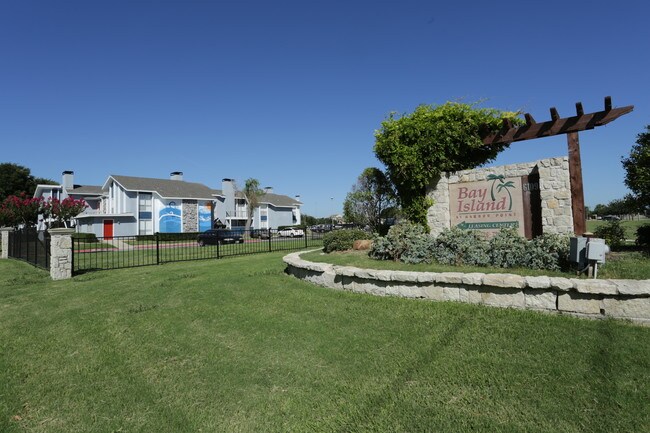 More details for 6109 Bay Island Dr, Garland, TX - Multifamily for Sale