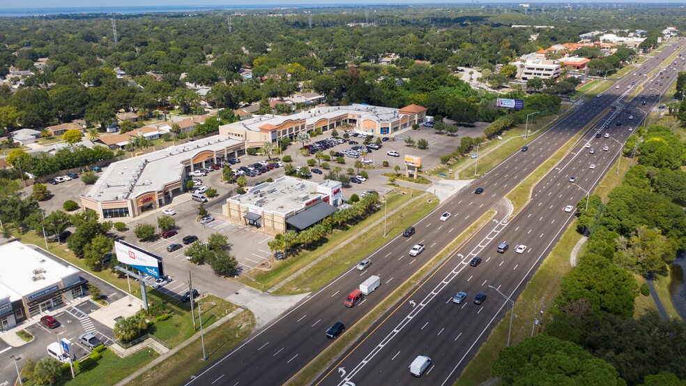 34200 U.S. Highway 19 N, Palm Harbor, FL à vendre - Photo du b timent - Image 1 de 1