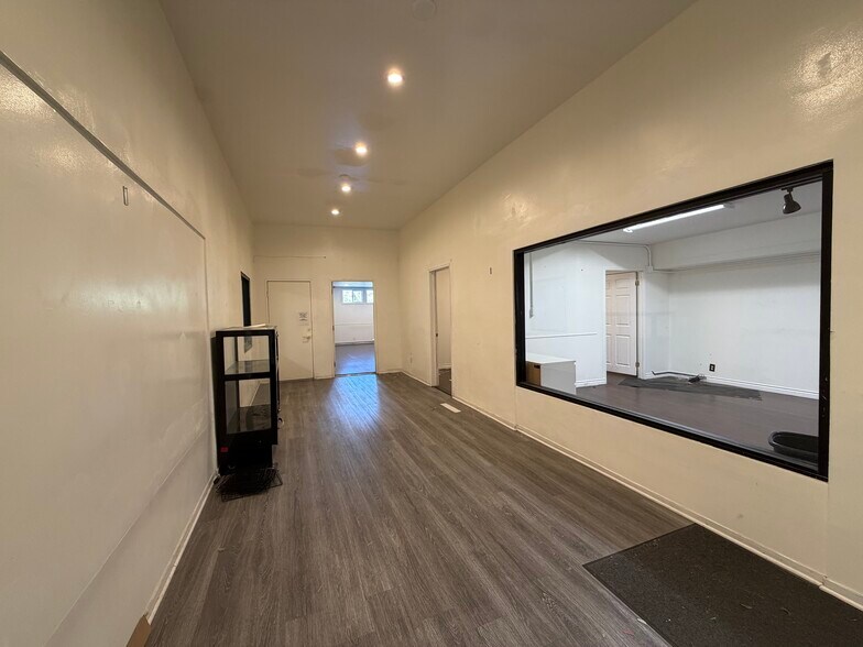 7815-7817 Melrose Ave, Los Angeles, CA à louer - Photo du bâtiment - Image 2 de 21