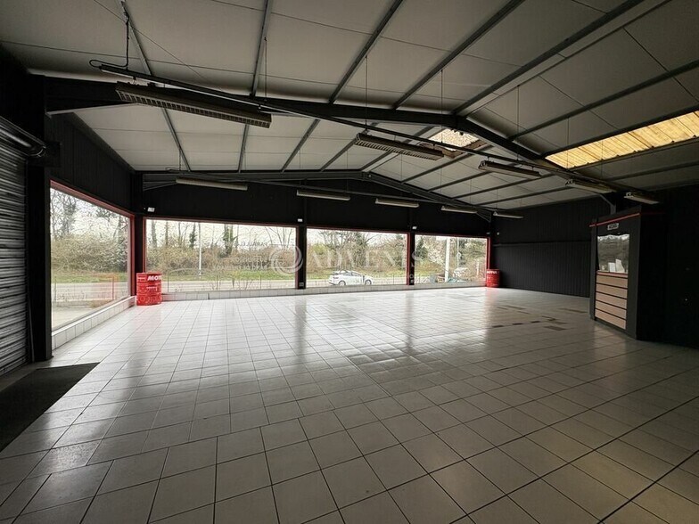 Flex in Illkirch-Graffenstaden for lease - Interior Photo - Image 2 of 12