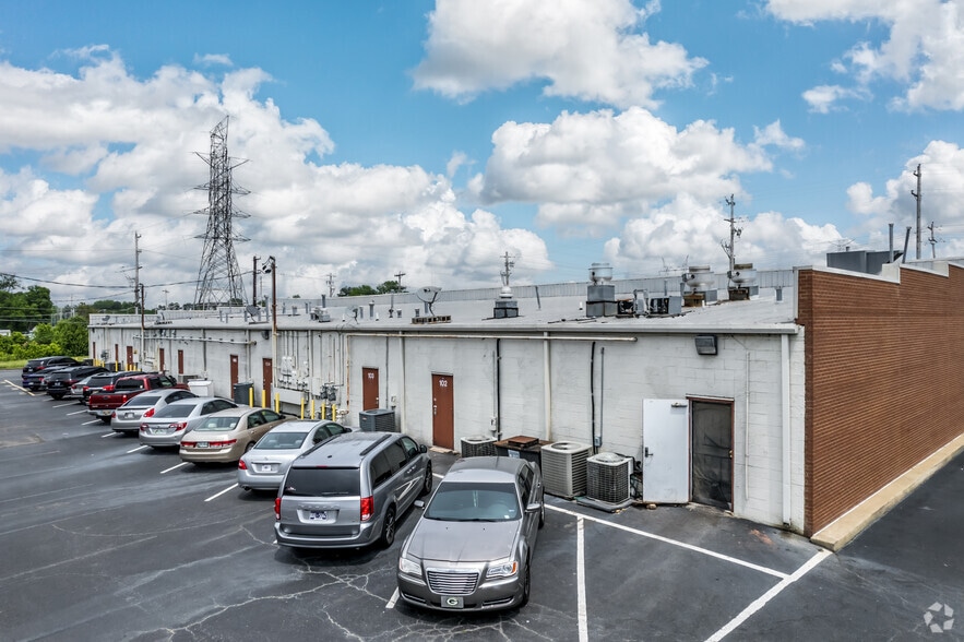 2235 Whitten Rd, Memphis, TN for sale - Building Photo - Image 3 of 6