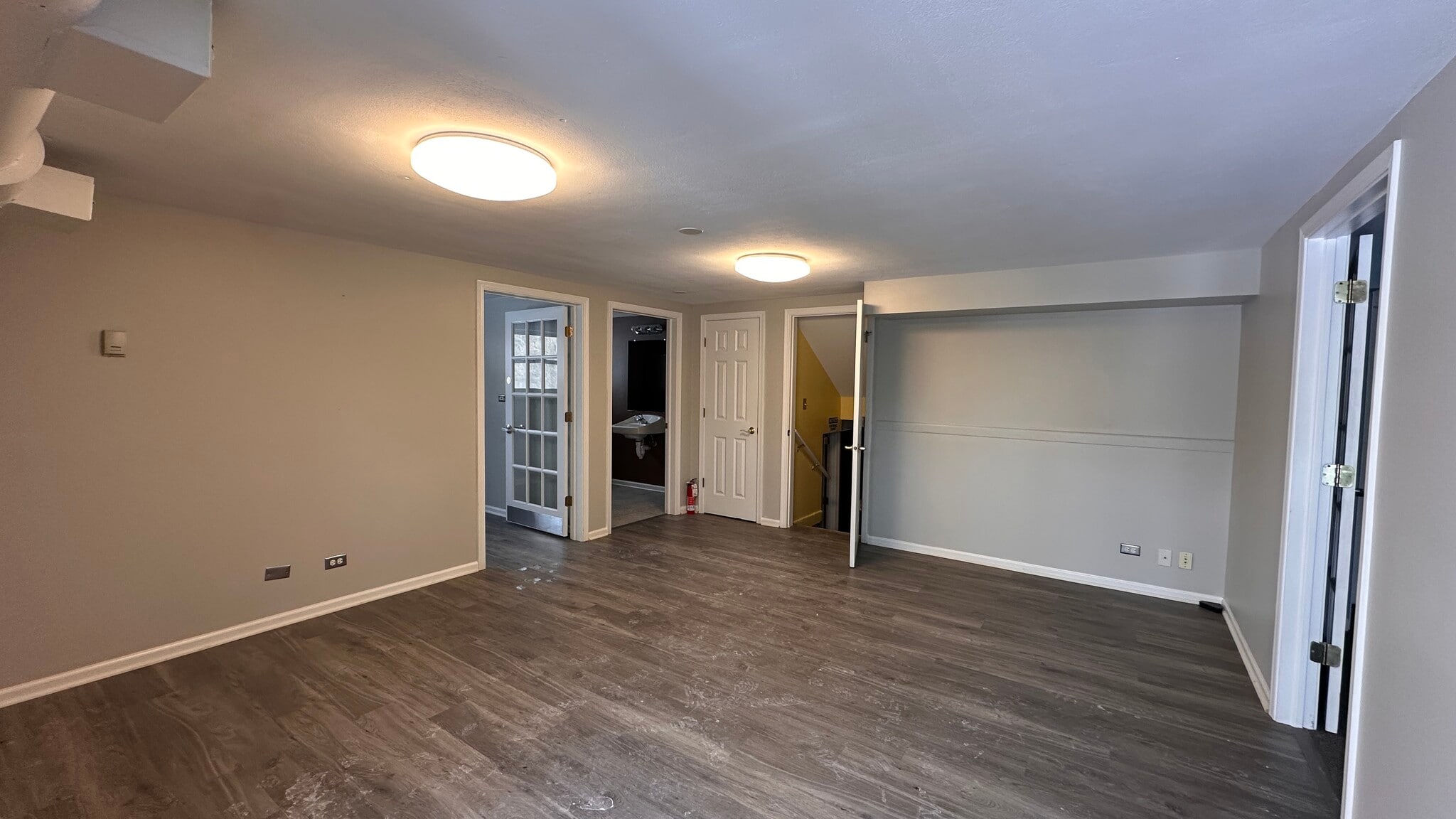 682 W Boughton Rd, Bolingbrook, IL for lease Interior Photo- Image 1 of 7