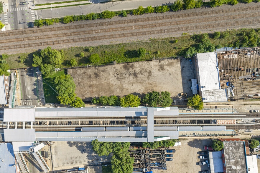 5144 W Lake St, Chicago, IL à louer - Aérien - Image 1 de 11