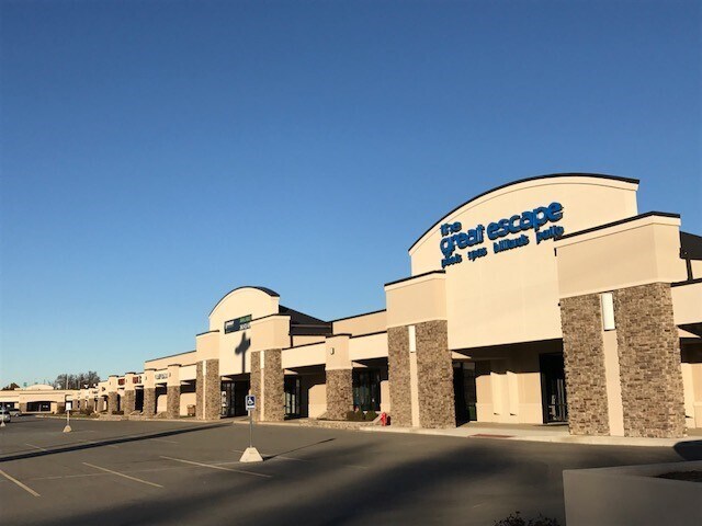 3800 W Jefferson Blvd, Fort Wayne, IN à louer - Photo principale - Image 1 de 9