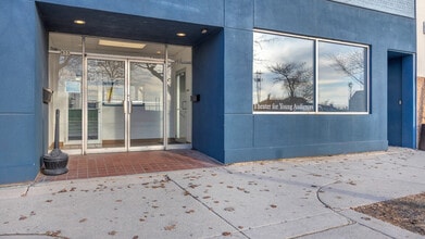 931 N 8th St, Sheboygan, WI for lease Interior Photo- Image 2 of 19