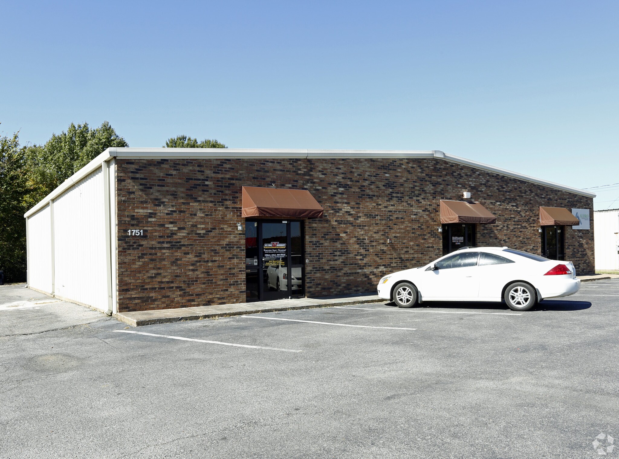 1751 Dancy Blvd, Horn Lake, MS for lease Primary Photo- Image 1 of 9