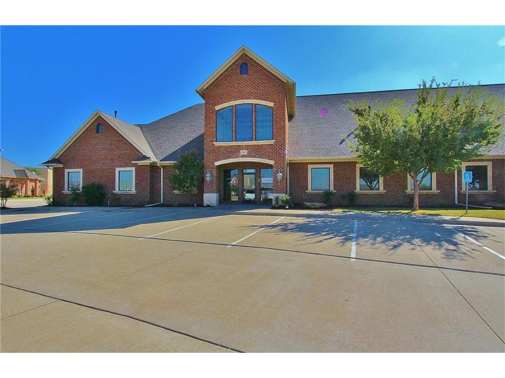 1703 Professional Cir, Yukon, OK for sale Building Photo- Image 1 of 1