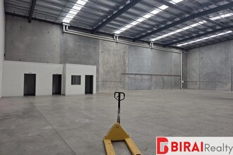 17 Barretta Rd, Ravenhall for lease Interior Photo- Image 2 of 13