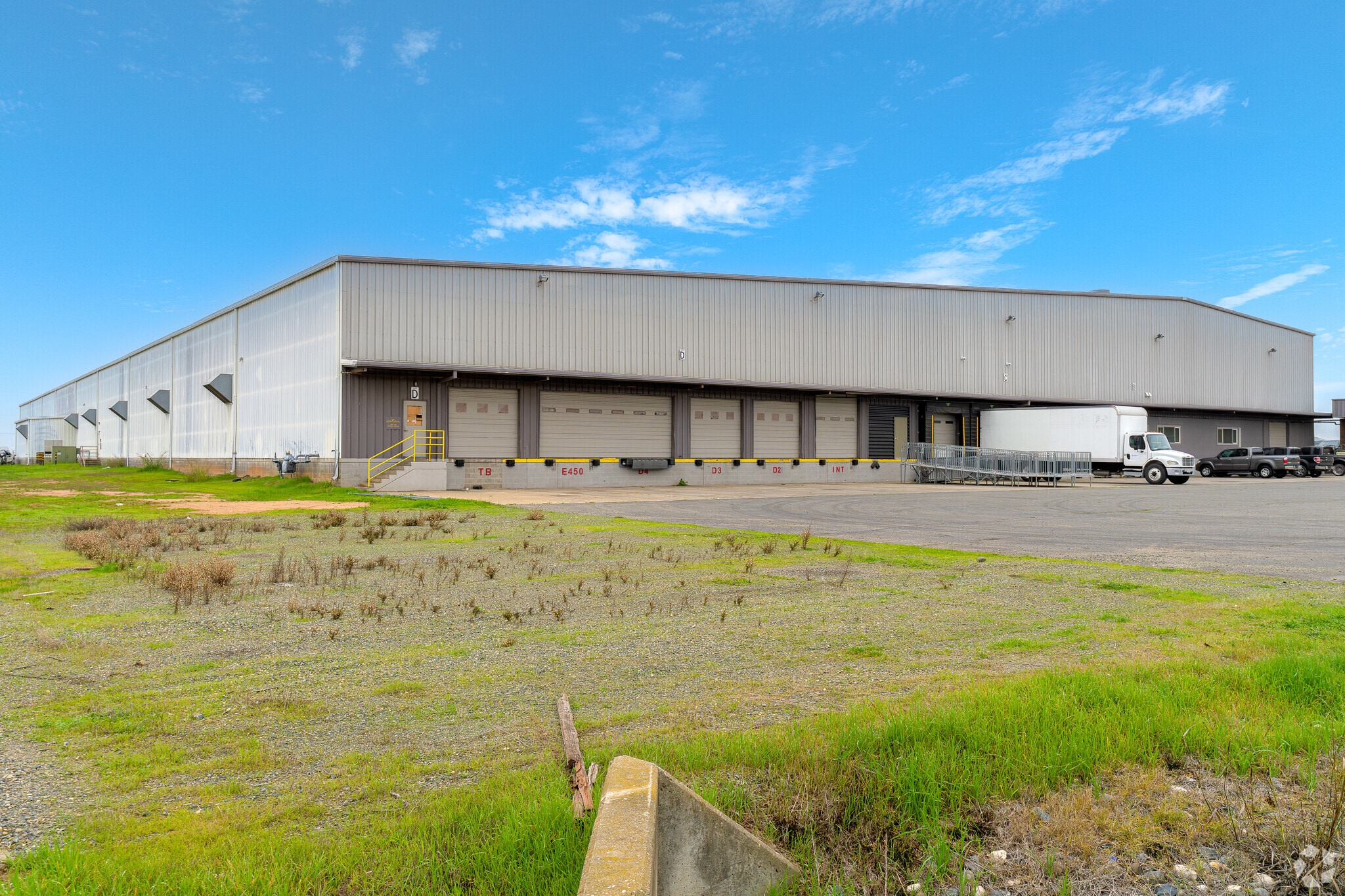 1370 Furneaux Rd, Olivehurst, CA for sale Primary Photo- Image 1 of 9