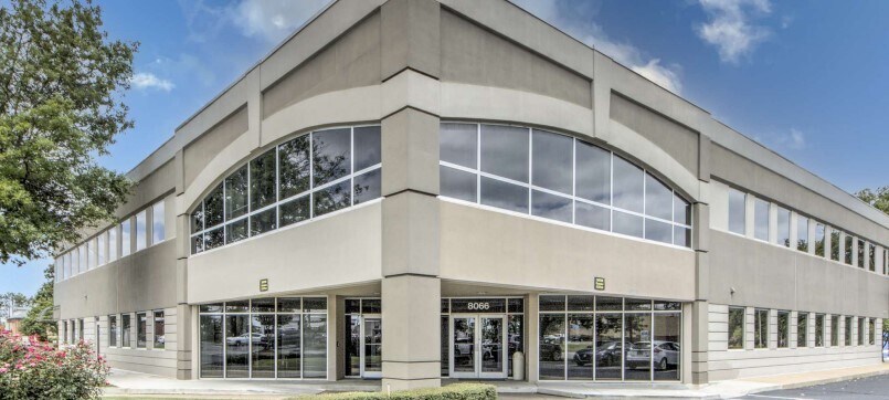 8066 Walnut Run Rd, Cordova, TN for lease Building Photo- Image 1 of 11