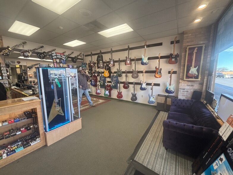 110 Miracle Mile Dr, Anderson, SC for lease - Interior Photo - Image 3 of 6