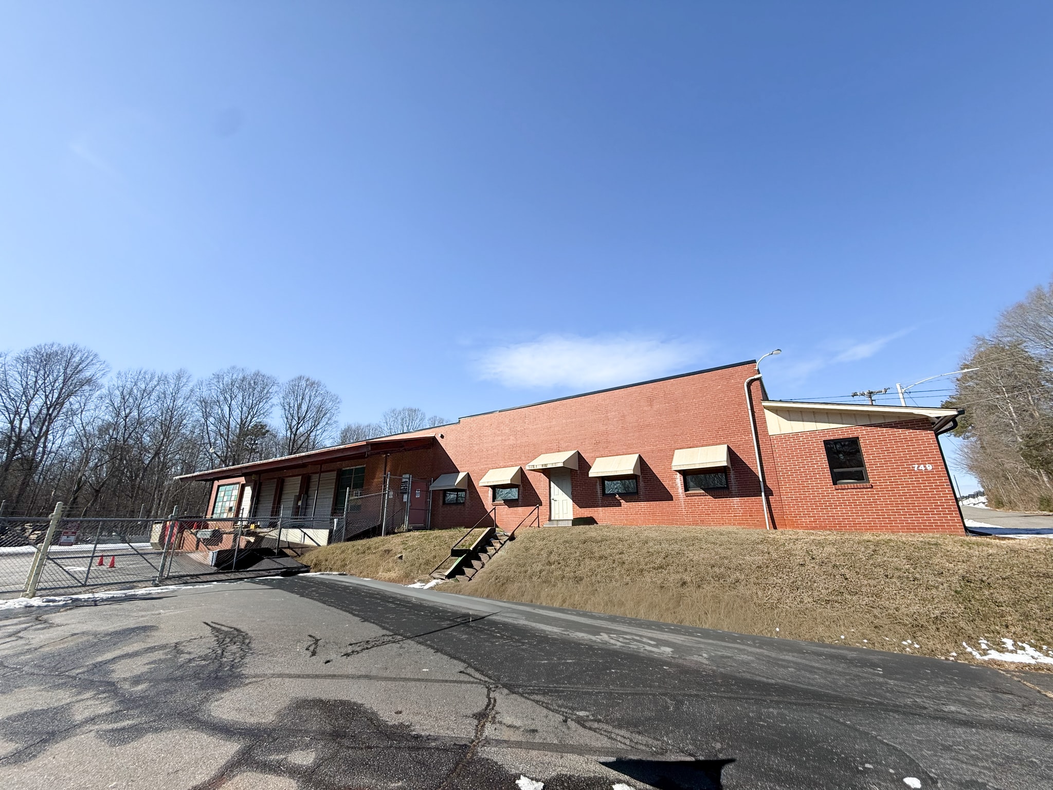 749 Ac Little Dr, Newton, NC for sale Primary Photo- Image 1 of 7