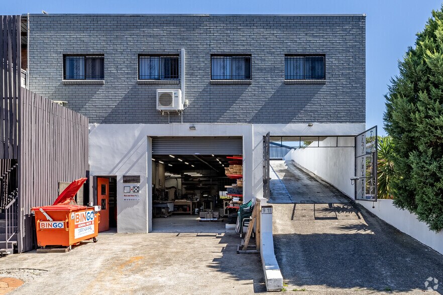 9 Sheffield St, Kingsgrove for sale - Building Photo - Image 2 of 8