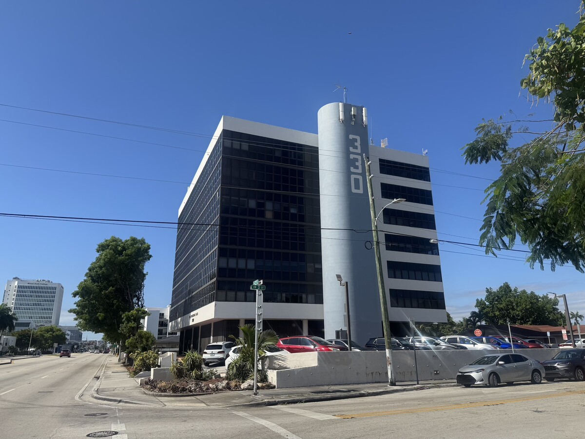 330 SW 27th Ave, Miami, FL 33135 - Unit 309 - - Interior Photo - Image 1 of 10