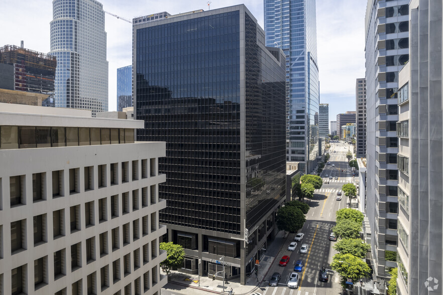 800 Wilshire Blvd, Los Angeles, CA for lease - Building Photo - Image 1 of 7