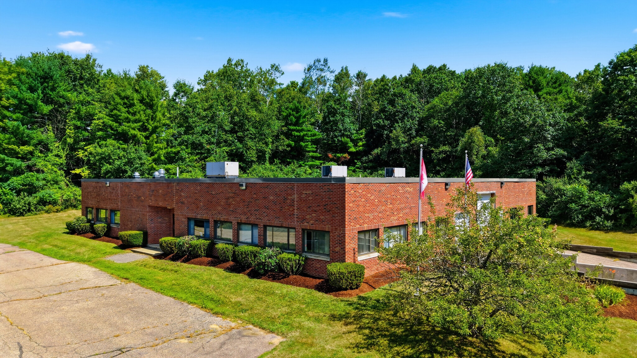 141 Sanborn Rd, Tilton, NH à vendre Photo principale- Image 1 de 30