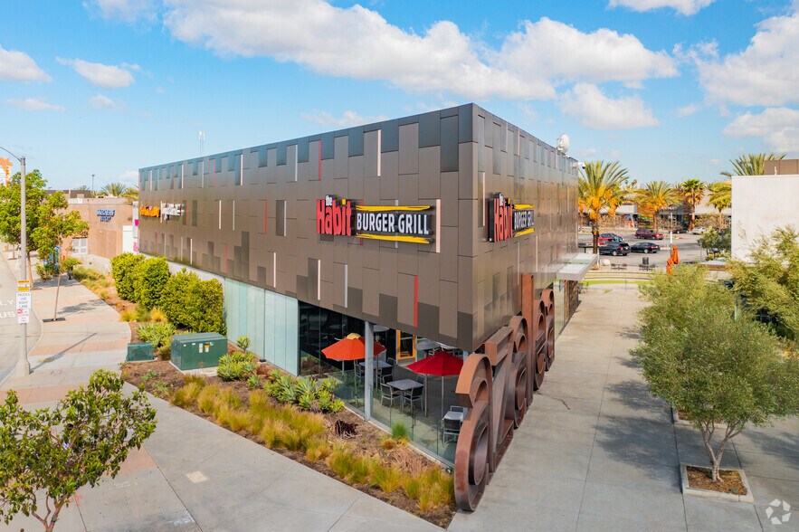 4601-4861 Firestone Blvd, South Gate, CA à louer - Photo du bâtiment - Image 1 de 13