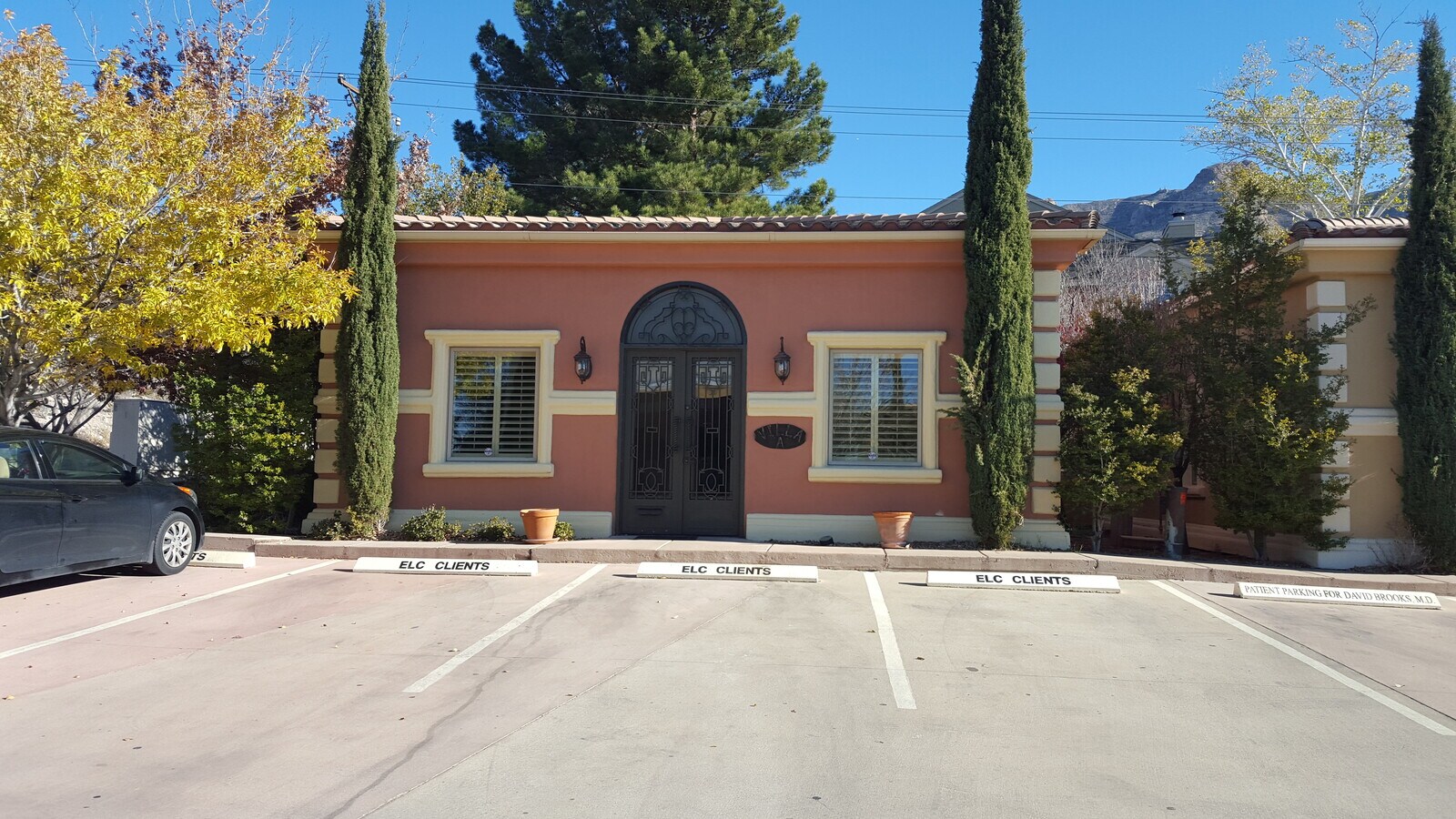 154 N Festival Dr, El Paso, TX 79912 - Unité A - - Photo intérieure - Image 2 of 13