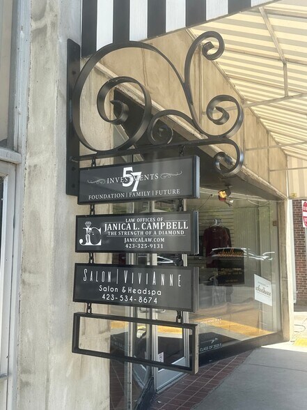 117 Broad St, Kingsport, TN à louer - Photo du bâtiment - Image 2 de 10