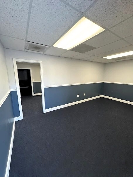 14219 Walsingham Rd, Largo, FL for lease Interior Photo- Image 1 of 4
