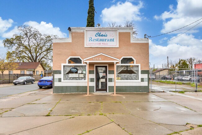 More details for 3116 Stockton Blvd, Sacramento, CA - Retail for Sale