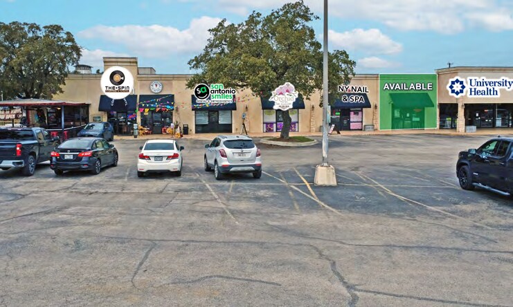 3123-3195 Nacogdoches Rd, San Antonio, TX à louer - Photo du bâtiment - Image 2 de 7