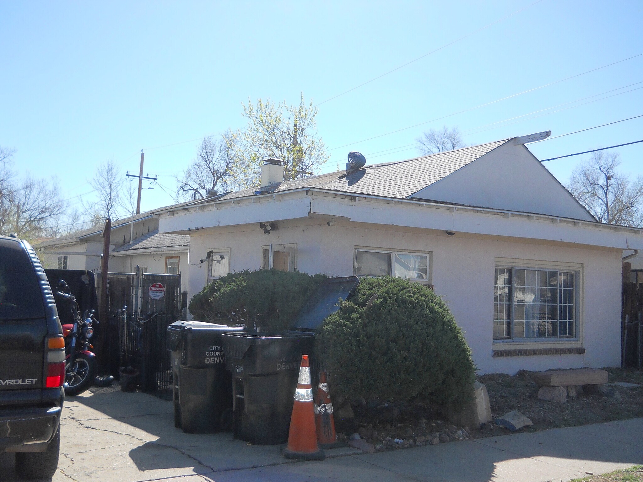 672 S Irving St, Denver, CO for sale Primary Photo- Image 1 of 4