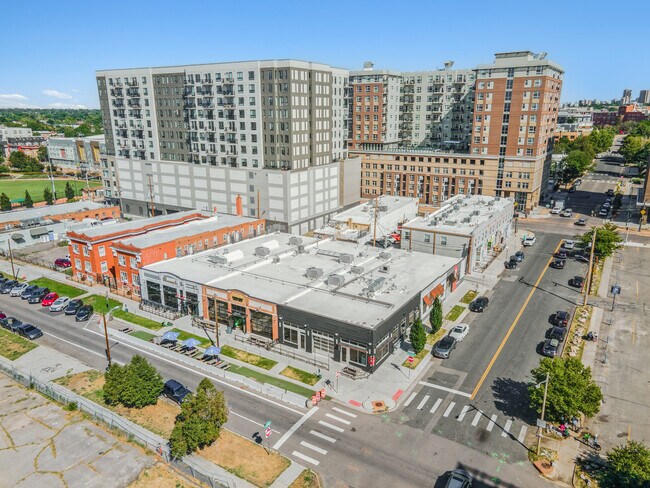 More details for 2200-2220 California St, Denver, CO - Retail for Sale